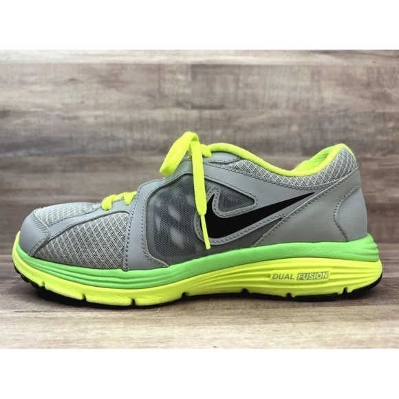 Nike Dual Fusion Run 525760-009 Gray Neon Running Shoes Sneakers Size 8 women’s - Picture 4 of 8